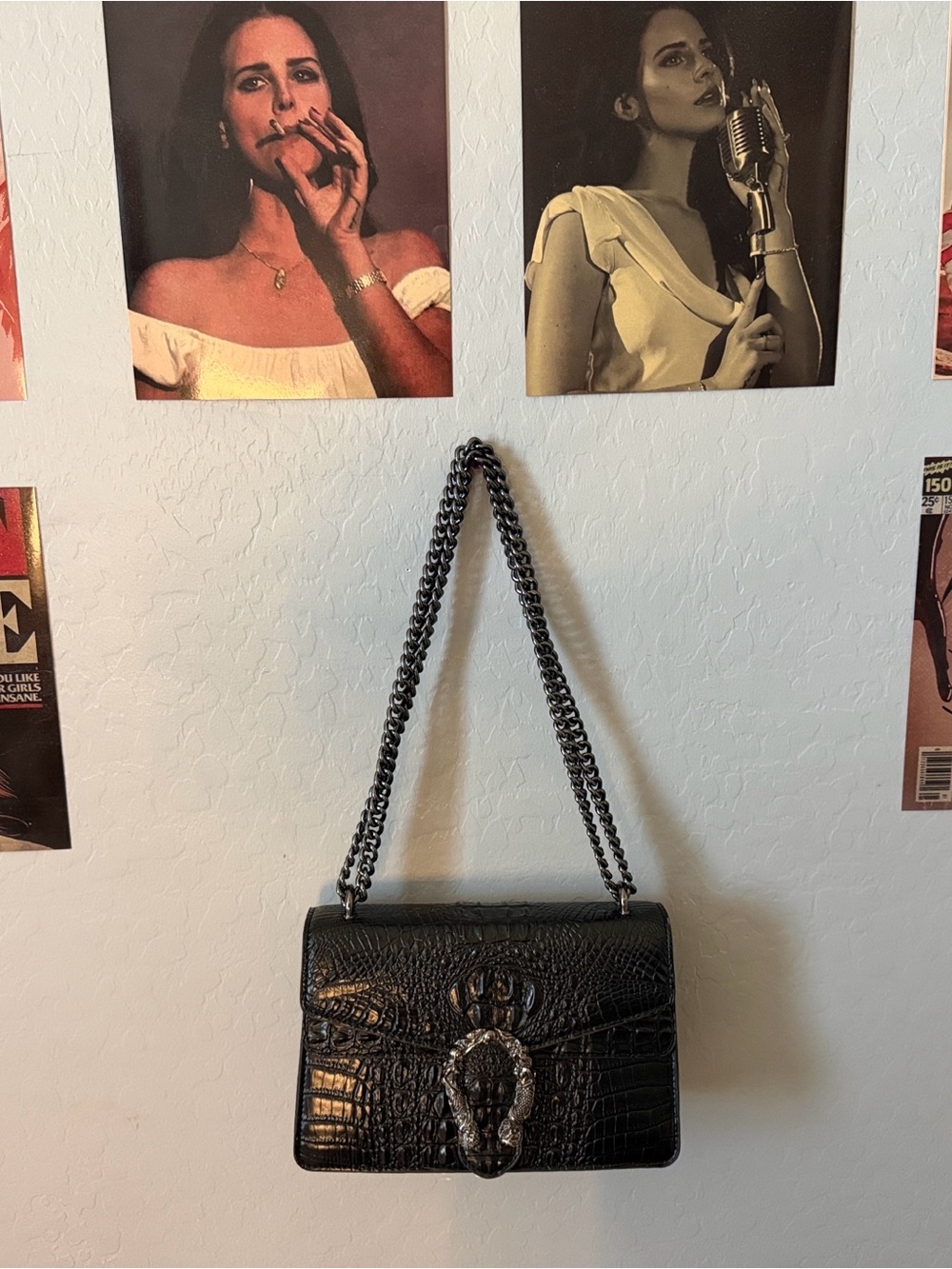 Zara Black Croc-Effect Shoulder Bag with Chain Strap and Decorative Clasp